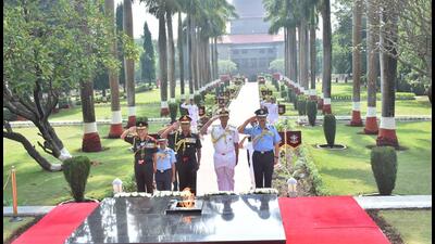 CDS, three service chiefs visit NDA in Pune. (HT) CDS, three service chiefs visit NDA in Pune. (HT)