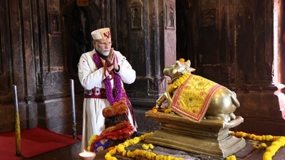 The traditional pahadi outfit in white colour and sporting fine hand embroidery was gifted to the prime minister during his recent visit to Himachal. (HT) The traditional pahadi outfit in white colour and sporting fine hand embroidery was gifted to the prime minister during his recent visit to Himachal. (HT)
