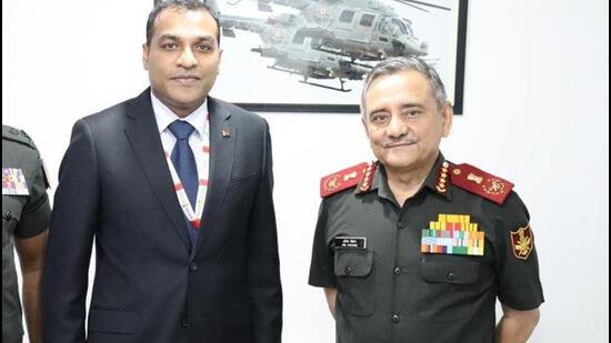 Sri Lankan state minister of defence Premitha Bandara Tennakoon with Indian chief of defence staff General Anil Chauhan (right). (ANI Photo)