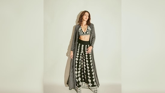 Ananya Panday's latest photoshoot ahead of stepping out to attend Manish Malhotra's birthday bash sets the internet ablaze.(Instagram/@ananyapanday)