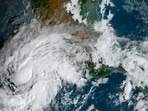 Category 3 Hurricane Roslyn: Satellite image taken of hurricane Roslyn approaching the Pacific coast of Mexico. Category 3 Hurricane Roslyn: Satellite image taken of hurricane Roslyn approaching the Pacific coast of Mexico.