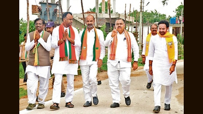 Venkat Reddy, who was appointed as the star campaigner by the Congress high command, has been staying away from the electioneering, where his younger brother, Komatireddy Rajagopal Reddy, is contesting on Bharatiya Janata Party ticket. (Bandi Sanjay Kumar Twitter) Venkat Reddy, who was appointed as the star campaigner by the Congress high command, has been staying away from the electioneering, where his younger brother, Komatireddy Rajagopal Reddy, is contesting on Bharatiya Janata Party ticket. (Bandi Sanjay Kumar Twitter)