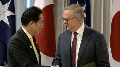 Japan-Australia Relations: Japan's Prime Minister Fumio Kishida and Australian Prime Minister Anthony Albanese shake hands. (AFP)