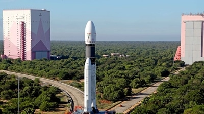 LVM-3 M2/OneWeb India-1 mission: The countdown is already on. (ISRO/ Twitter) LVM-3 M2/OneWeb India-1 mission: The countdown is already on. (ISRO/ Twitter)