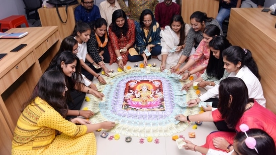 "Dhanteras kab hai (When is Dhanteras)?" a netizen asked. "Lot of confusion related to the Dhanteras date. Is it on 22nd Oct or 23rd Oct?" a social media user tweeted.(ANI)
