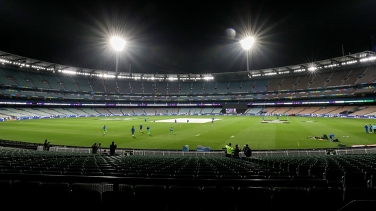 Pakistan's players practice during their training session ahead of their T20 World Cup 2022 match against India(Getty Images)