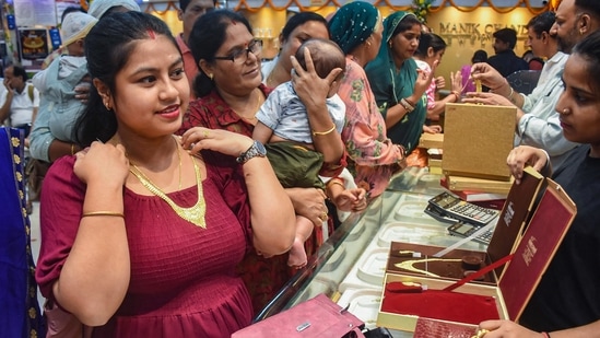 It is believed that on Dhanteras, Goddess Lakshmi emerged from the ocean of milk during Samundra Manthan, or the churning of the sea. (PTI)