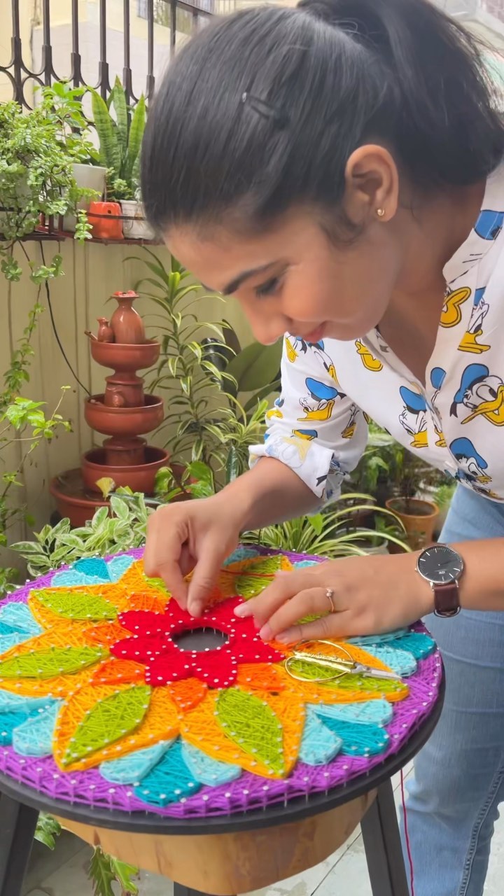 Delhi-based artist Muskaan Rajput recently went viral for her offbeat rangoli made with iron nails and threads. (Photo: Instagram)