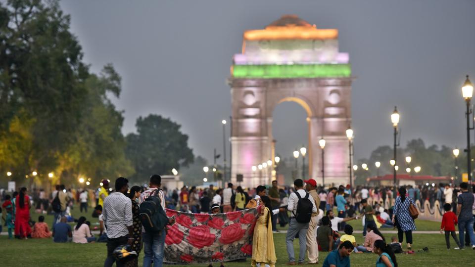 Visitors at the Central Vista lawns. (HT file)