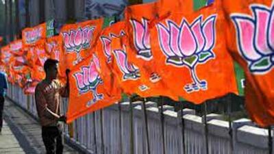 With rebellion erupting in 18 assembly segments after the BJP’s ticket allocation, the party’s top leadership at the state and central level is trying to rein in disgruntled legislators. (HT Photo) With rebellion erupting in 18 assembly segments after the BJP’s ticket allocation, the party’s top leadership at the state and central level is trying to rein in disgruntled legislators. (HT Photo)