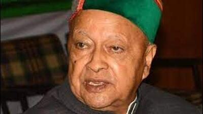 Besides, the presence of a tall leader like Virbhadra Singh, who died last year, is missing this time, even though it is banking on his legacy as his wife Pratibha Singh is leading the campaign in the state elections. (HT Photo) Besides, the presence of a tall leader like Virbhadra Singh, who died last year, is missing this time, even though it is banking on his legacy as his wife Pratibha Singh is leading the campaign in the state elections. (HT Photo)