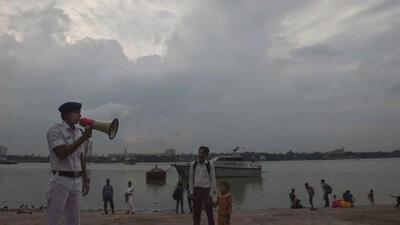 Tourists visiting beach towns in Bengal were alerted through constant announcements over public address system. (Representative Image/PTI File Photo) Tourists visiting beach towns in Bengal were alerted through constant announcements over public address system. (Representative Image/PTI File Photo)