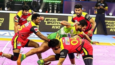 A still from the game between Patna Pirates and Bengaluru Bulls (Pro Kabaddi) A still from the game between Patna Pirates and Bengaluru Bulls (Pro Kabaddi)