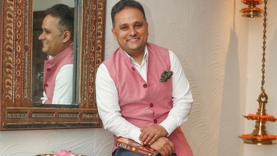 Amish Tripathi will be seen in The Journey of India. (HT)(HT_PRINT)