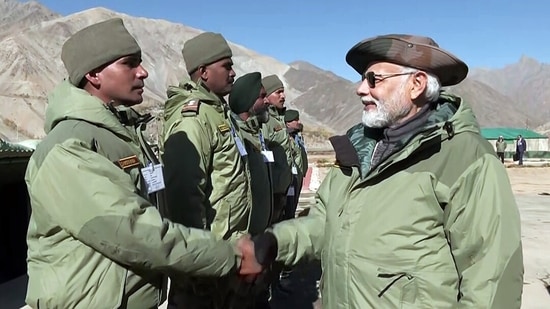 In 2016, PM Modi went to Himachal Pradesh to celebrate the festival with Indo-Tibetan Border Police personnel at an outpost.(ANI)