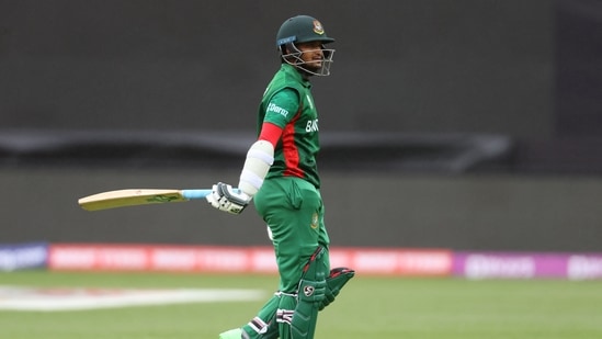 Shakib Al Hasan walks back to the pavilion after his dismissal during the T20 World Cup 2022 match between Bangladesh and Netherlands at Bellerive Oval in Hobart on October 24, 2022.(AFP)