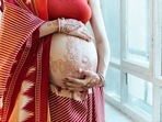 Diwali season is a time to enjoy, celebrate, and spend quality time with your loved ones. But during this festive season, expectant mothers should take extra caution.(Freepik) Diwali season is a time to enjoy, celebrate, and spend quality time with your loved ones. But during this festive season, expectant mothers should take extra caution.(Freepik)