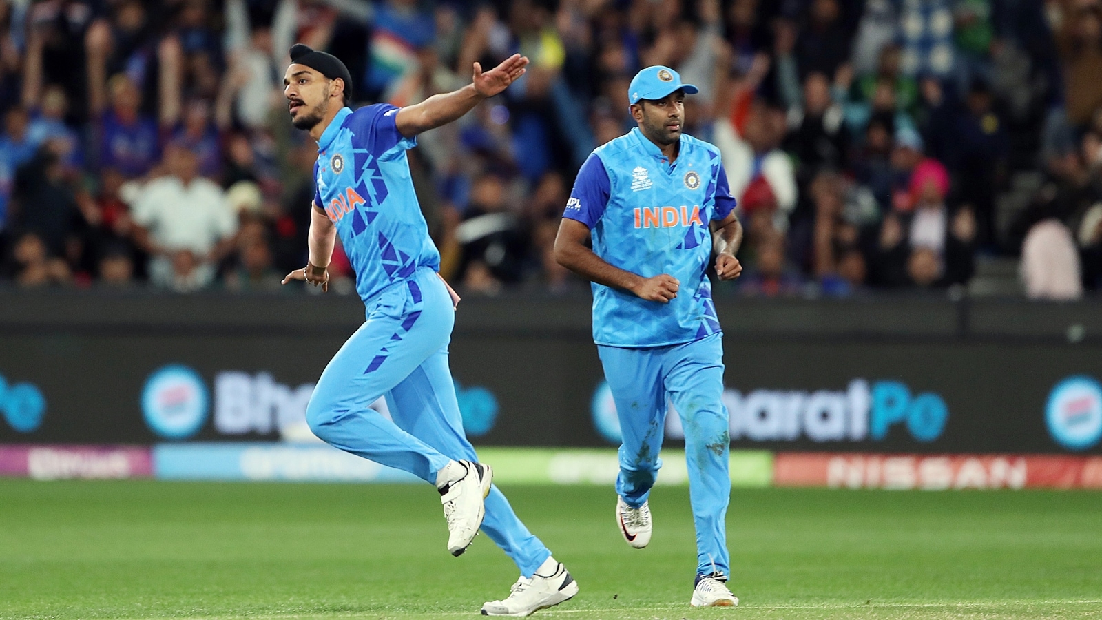 what-zaheer-khan-did-for-india-kumble-s-bold-prediction-for-arshdeep-singh-after-t20-world-cup-heroics-vs-pakistan