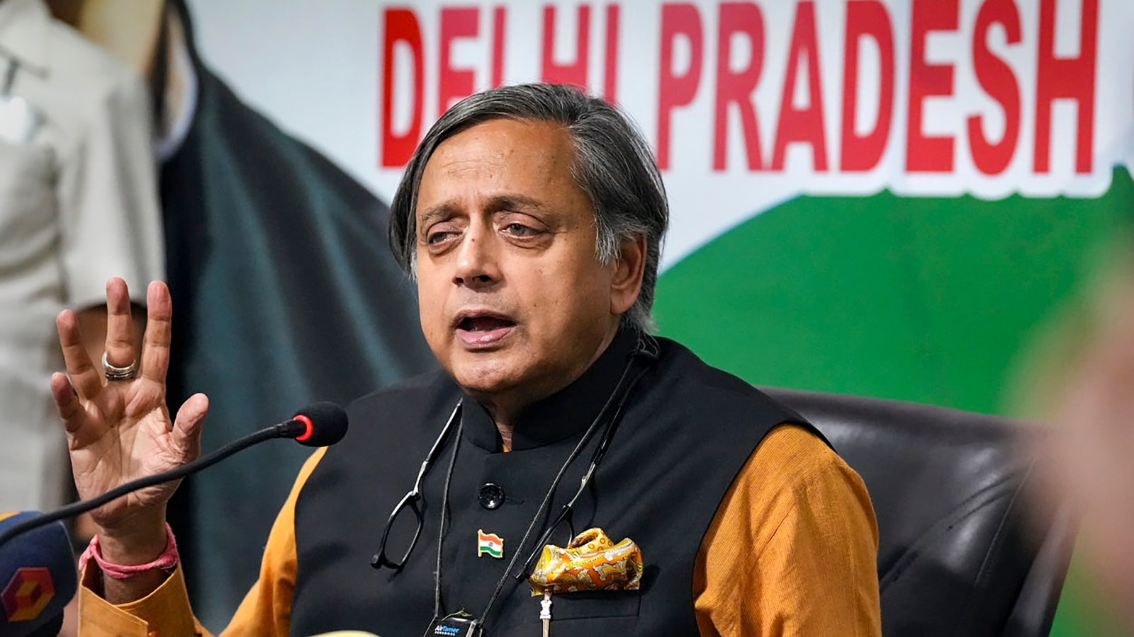 ‘Britain has outgrown racism’: In praise for Sunak, Tharoor's message for BJP