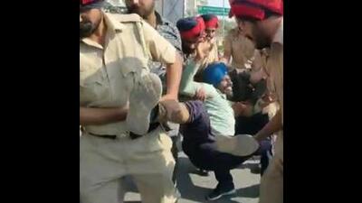 The PTIs had earlier blocked traffic on Airport Road near Sohana for around three hours for the second consecutive Sunday. (HT File)