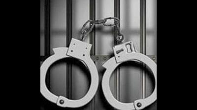 The suspects had thrashed the shop owner and hit him on the head with a sharp weapon. (Representative image) The suspects had thrashed the shop owner and hit him on the head with a sharp weapon. (Representative image)