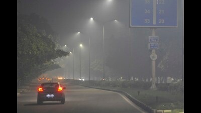 As per the data compiled by the Chandigarh Pollution Control Committee (CPCC), the average AQI on Diwali day this time was higher than the last two years, but it was better than the pre-Covid years. (Keshav Singh/HT) As per the data compiled by the Chandigarh Pollution Control Committee (CPCC), the average AQI on Diwali day this time was higher than the last two years, but it was better than the pre-Covid years. (Keshav Singh/HT)