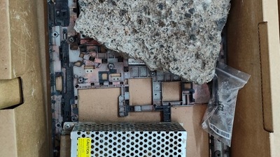 Upon opening the box, instead of a gaming laptop, stones and garbage were found. (Chinmaya Ramana/Twitter) Upon opening the box, instead of a gaming laptop, stones and garbage were found. (Chinmaya Ramana/Twitter)