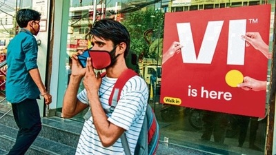 The Vodafone Idea has discounted many entertainment packs plan. The Vodafone Idea has discounted many entertainment packs plan.
