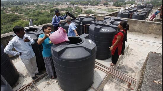 Residents in Vasant Kunj sector E. (HT file)