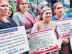 A large number of apple growers protest over rising input costs and other issues, in Shimla on August 5. (ANI) A large number of apple growers protest over rising input costs and other issues, in Shimla on August 5. (ANI)