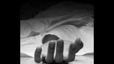 A 19-year-old student of Government College for Girls (GCG), Sector 42, Chandigarh, died after she jumped off the fourth floor of college building on Wednesday morning. (HT File/Representational image)