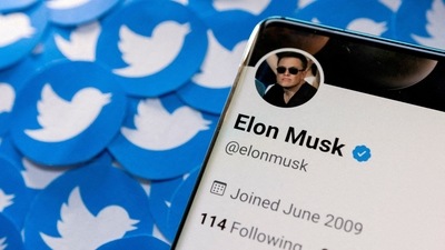 Twitter: Elon Musk is expected to complete a $44-billion takeover of Twitter. (Reuters)