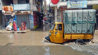 The IMD said rains are expected to continue till December in the Karnataka before the arrival of winter. (ANI) The IMD said rains are expected to continue till December in the Karnataka before the arrival of winter. (ANI)