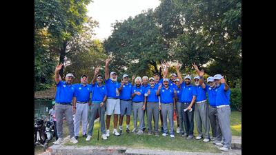 Members of the team Captain’s 18 who entered the semi-finals of the Chandigarh Golf League on Wednesday. (HT Photo)