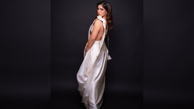 Sharing a slew of images, Bhumi Pednekar captioned her post, "Dreamy" along with a white heart emoji. (Instagram/@bhumipednekar)