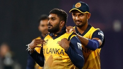 Sri Lanka, who beat Ireland in their Super 12 opener, are still to face former champions England and last year's runners-up New Zealand as they look to secure one of the top two spots in the group. (twitter/@AkhilaSene97)