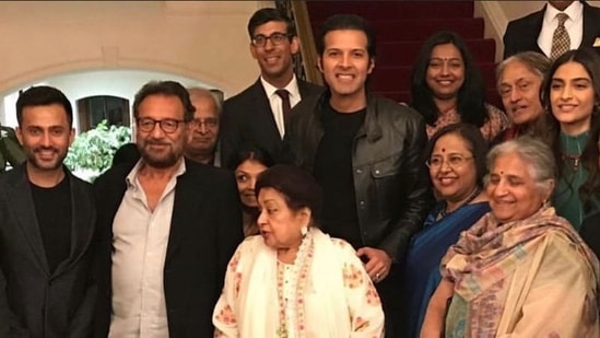 Rishi Sunak with Sonam Kapoor, Anand Ahuja, Ayaan Ali Bangash, Shekhar Kapur among others. 