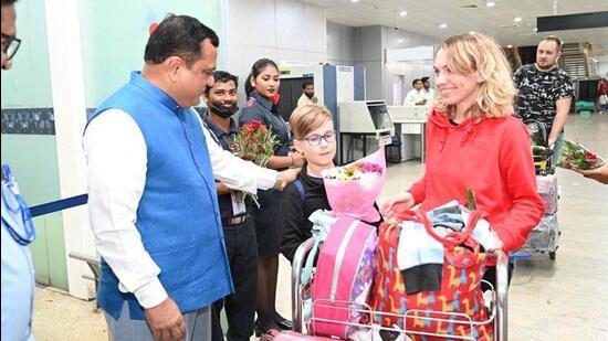 Goa transport minister Mauvin Godinho welcomed the tourists who arrived from Kazakhstan. (Twitter/Mauvin Godinho)
