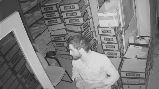 A sceengrab from the CCTV footage. (HT Photo) A sceengrab from the CCTV footage. (HT Photo)