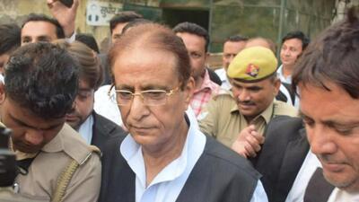 Samajwad Party leader Azam Khan leaves the court premises in Rampur on Thursday. (PTI PHOTO) Samajwad Party leader Azam Khan leaves the court premises in Rampur on Thursday. (PTI PHOTO)