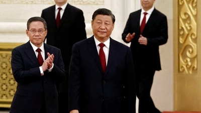 China: Xi Jinping and Li Qiang are seen. (Reuters)