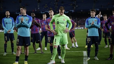 Barcelona players stand in dejection as they applaud fans at the end of the Champions League Group C soccer match between Barcelona and Bayern Munich at the Camp Nou stadium (AP) Barcelona players stand in dejection as they applaud fans at the end of the Champions League Group C soccer match between Barcelona and Bayern Munich at the Camp Nou stadium (AP)