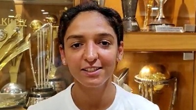 Harmanpreet Kaur reacts to BCCI's decision of equal pay. (Twitter) Harmanpreet Kaur reacts to BCCI's decision of equal pay. (Twitter)