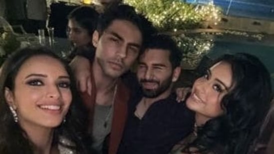 Shah Rukh Khan and Gauri Khan's son Aryan Khan and Ajay Devgn and Kajol's daughter Nysa Devgan posed for a selfie clicked by actor Tripti Dimri. Their friend Orhan Awatramani shared unseen pictures on Instagram from the recent Diwali celebrations in Mumbai. Instagram/Orhan Awatramani