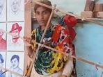 Girl makes 15 portraits at once.(Twitter/@anandmahindra) Girl makes 15 portraits at once.(Twitter/@anandmahindra)