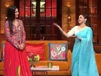 Katrina Kaif, Sumona Chakravarti and Kapil Sharma on sets of The Kapil Sharma Show. Katrina Kaif, Sumona Chakravarti and Kapil Sharma on sets of The Kapil Sharma Show.