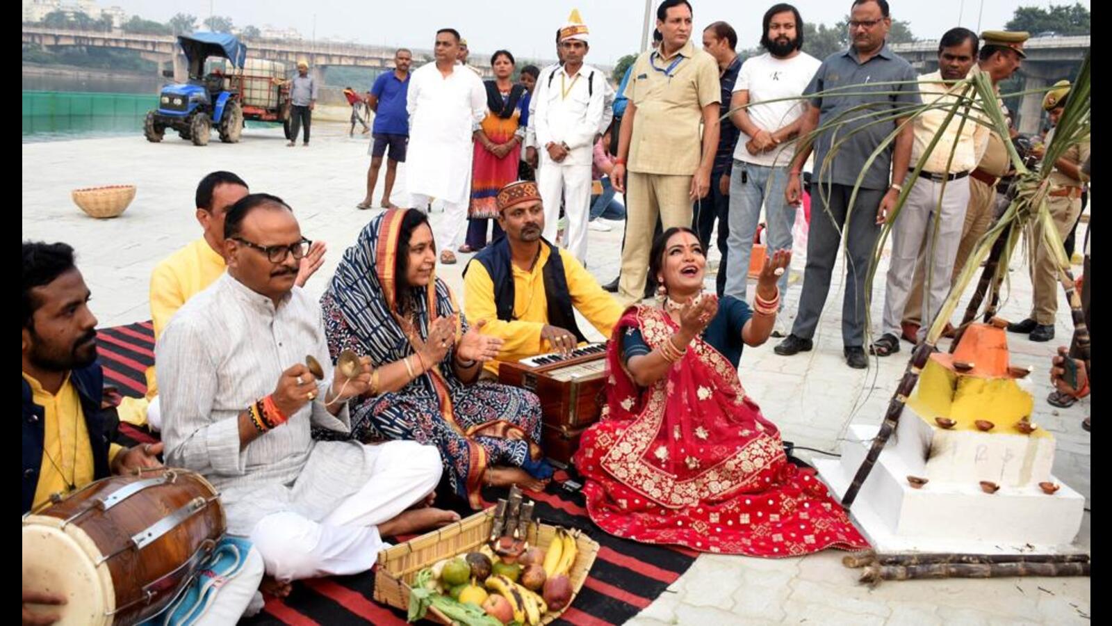 Chhath Puja Begins In Lucknow With ‘nahay Khay Ritual Hindustan Times 7176