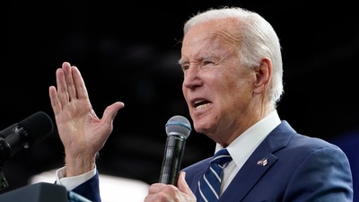 (File) Spike in inflation is increasing household expenses, eating into wage gains and heaping pressure on President Joe Biden to address the economic threat. (AP)