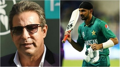 Wasim Akram; Shoaib Malik (File) Wasim Akram; Shoaib Malik (File)