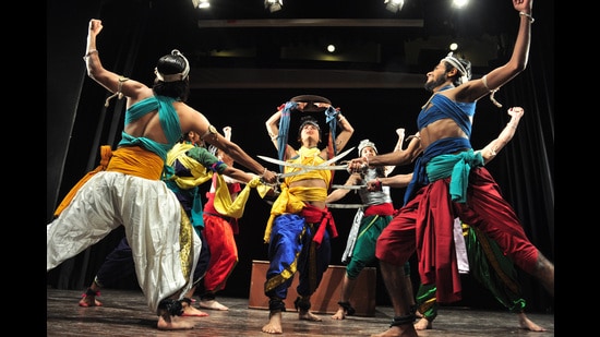 ‘Doot Ghatotkacham’, a play based on the Mahabharata being performed in Shimla, Himachal Pradesh, in February 2016. The epic continues to inspire Indians. (Deepak Sansta / Hindustan Times)